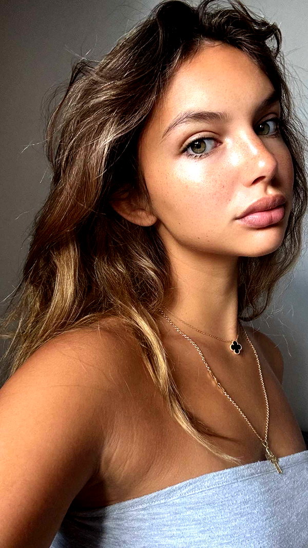 joell_perry snapchat image archive image