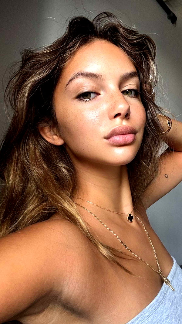 joell_perry snapchat image archive image