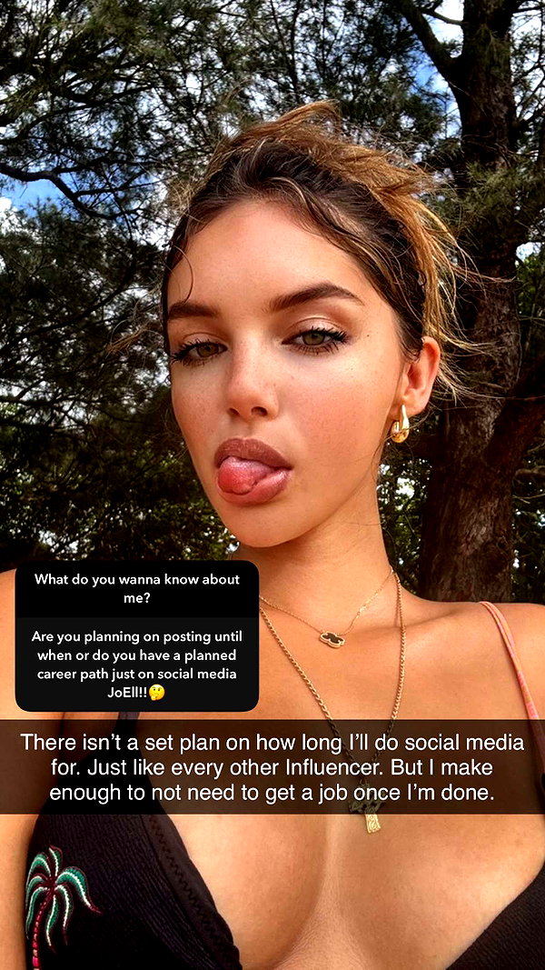 joell_perry snapchat image archive image