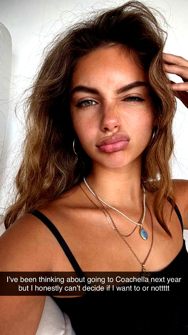joell_perry snapchat image archive image