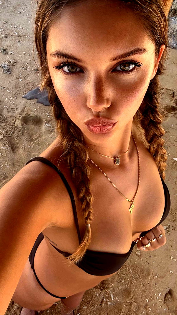 joell_perry snapchat image archive image