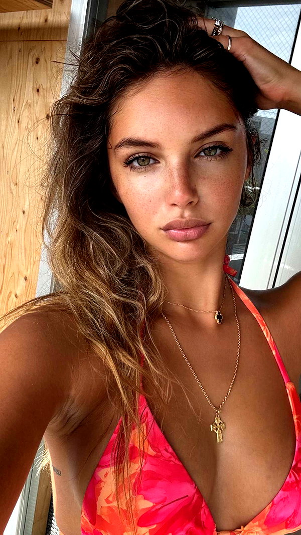 joell_perry snapchat image archive image