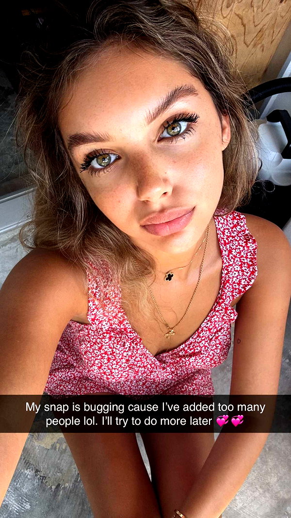 joell_perry snapchat image archive image