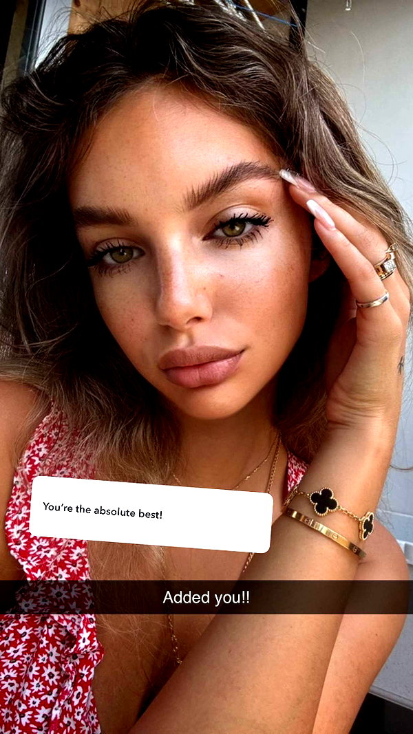 joell_perry snapchat image archive image