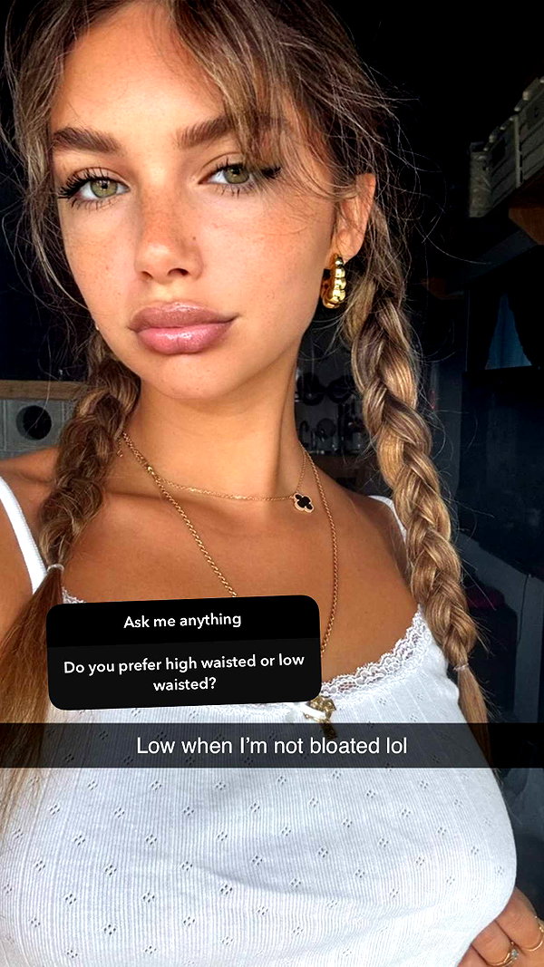 joell_perry snapchat image archive image