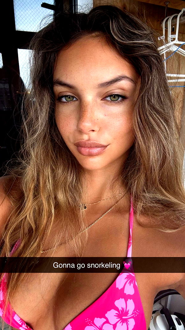 joell_perry snapchat image archive image