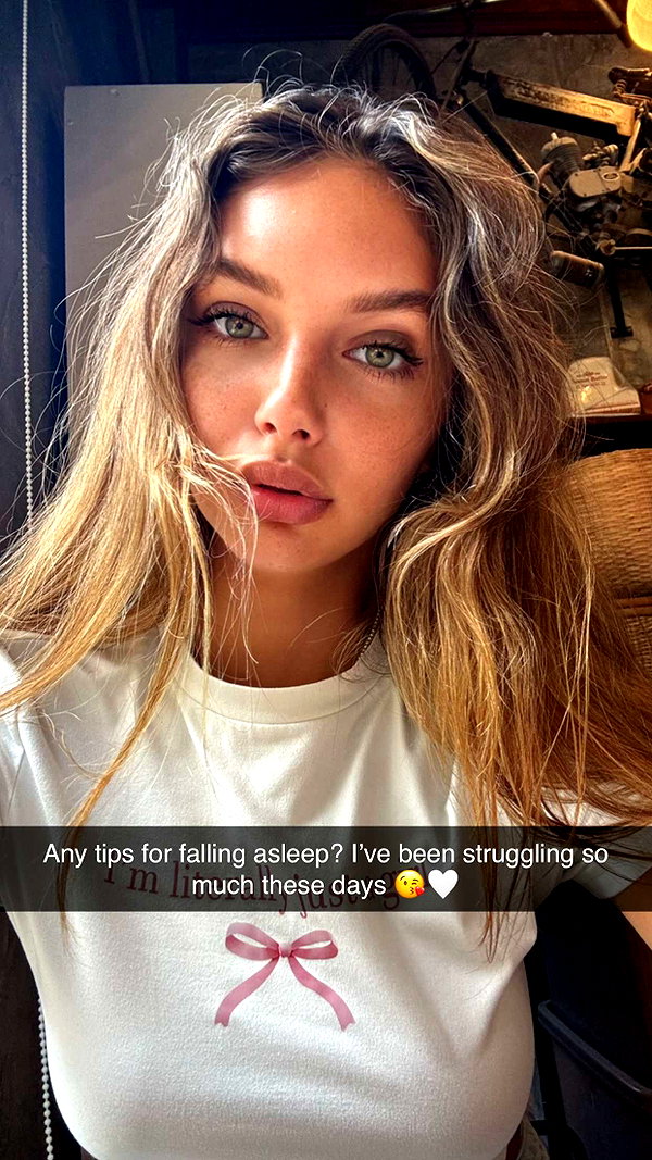 joell_perry snapchat image archive image
