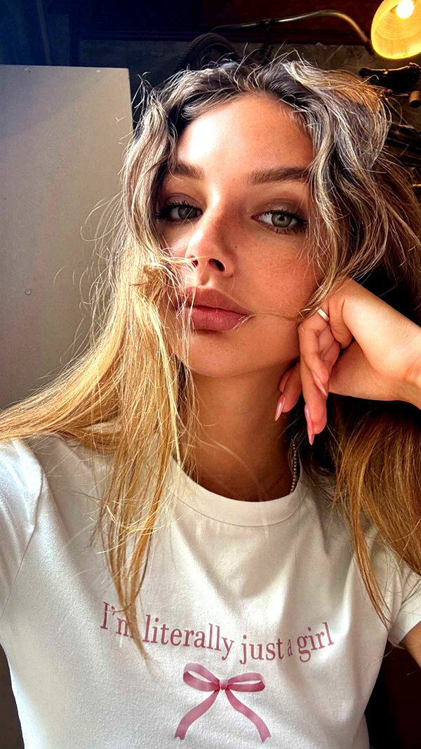 joell_perry snapchat image archive image