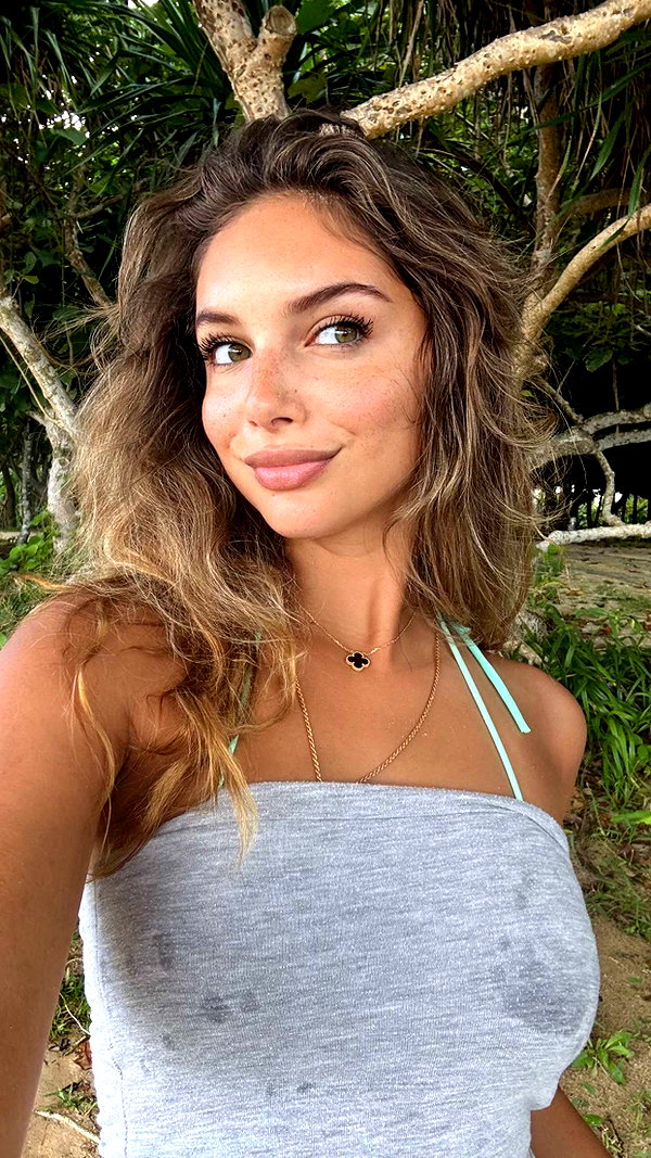 joell_perry snapchat image archive image