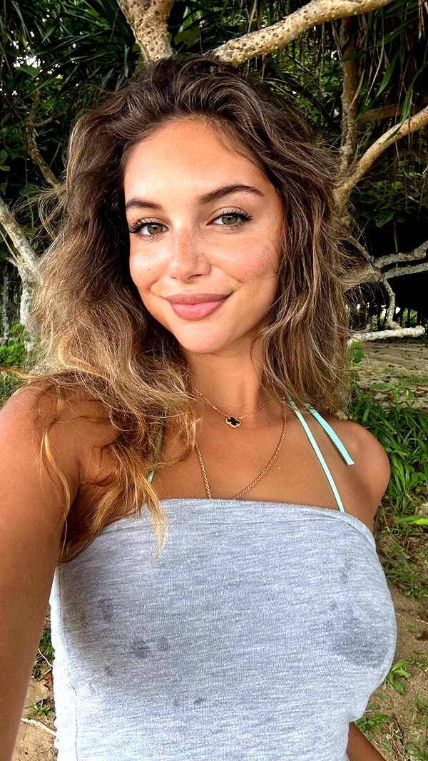 joell_perry snapchat image archive image