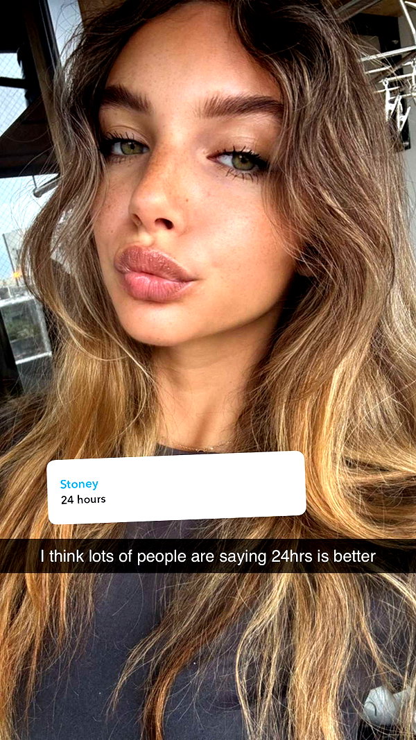 joell_perry snapchat image archive image