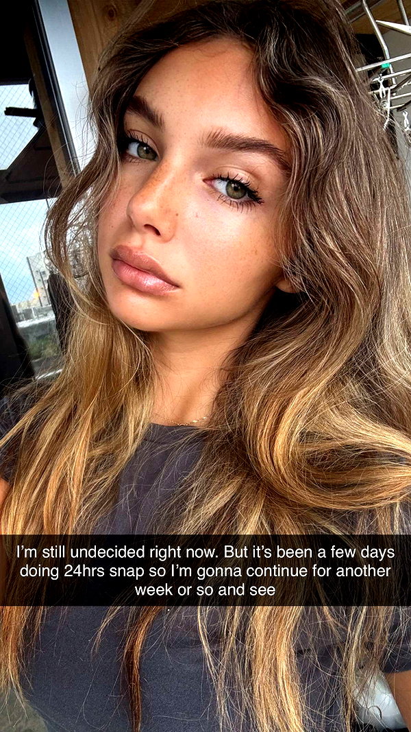 joell_perry snapchat image archive image