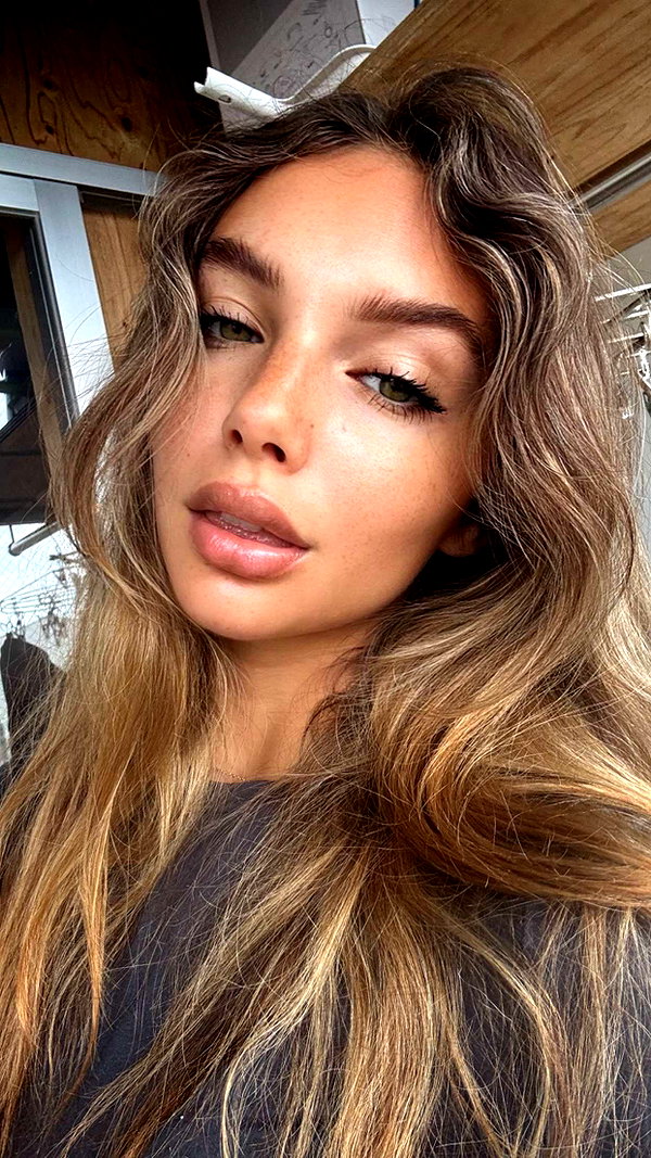 joell_perry snapchat image archive image