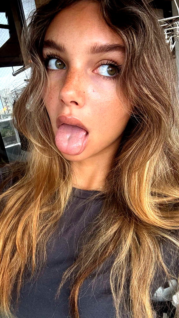 joell_perry snapchat image archive image