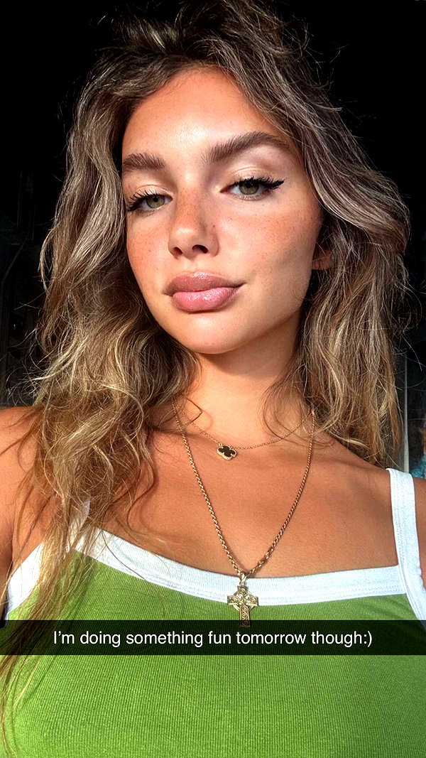 joell_perry snapchat image archive image