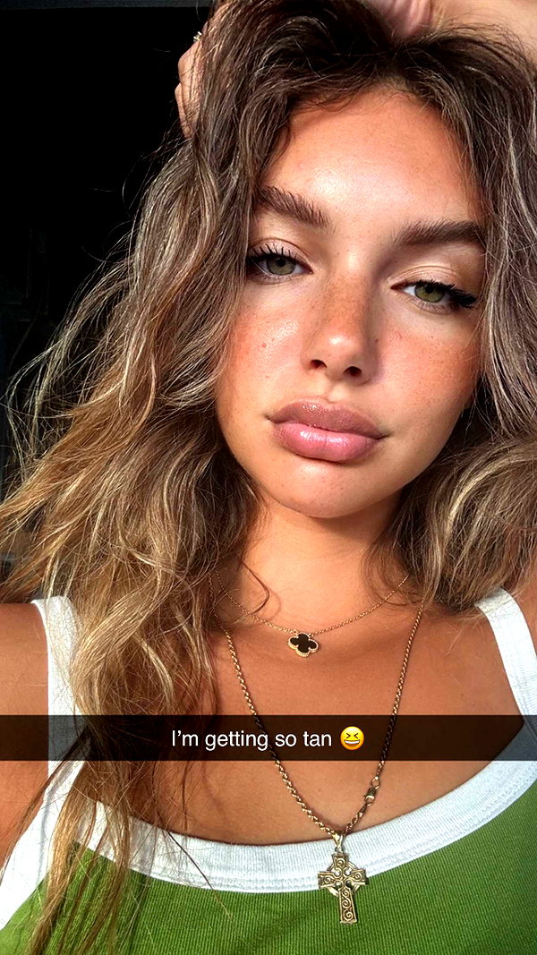 joell_perry snapchat image archive image