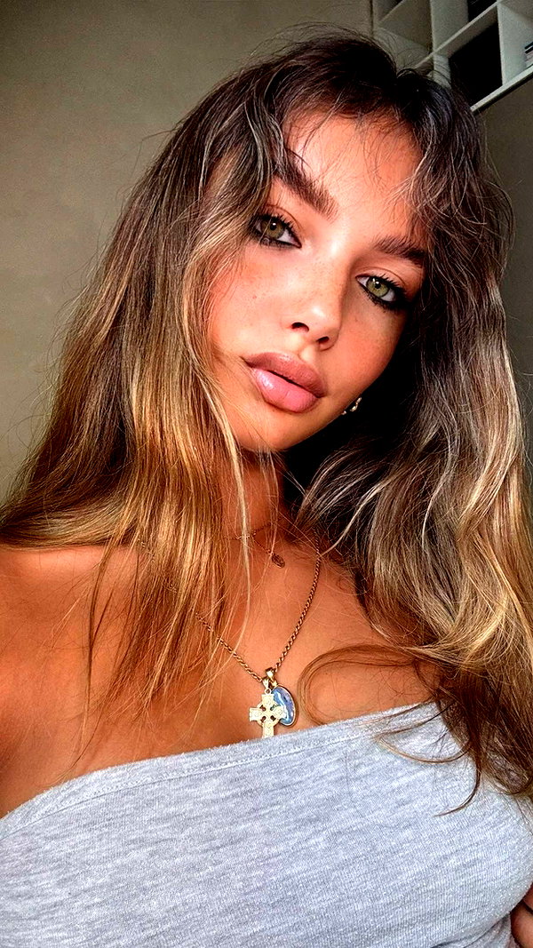 joell_perry snapchat image archive image