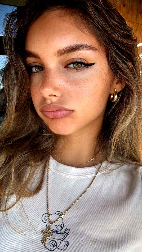 joell_perry snapchat image archive image