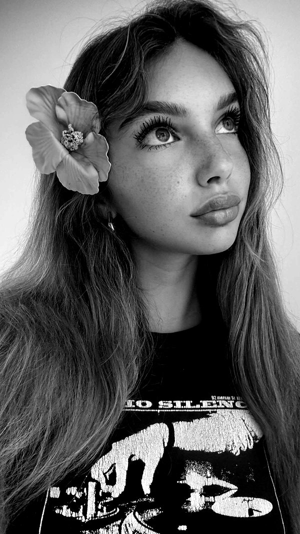 joell_perry snapchat image archive image