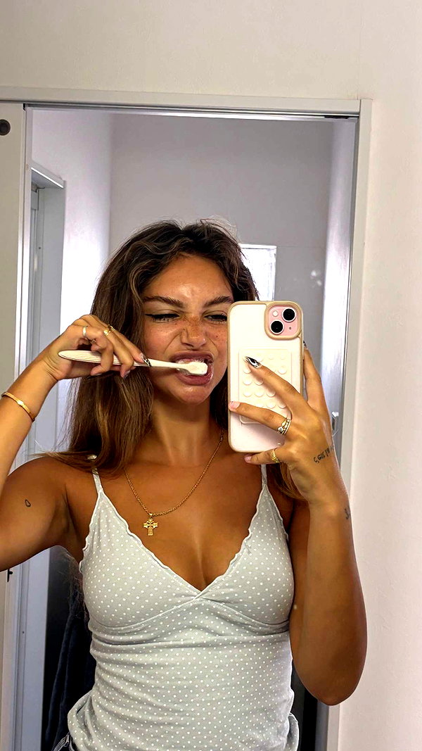 joell_perry snapchat image archive image