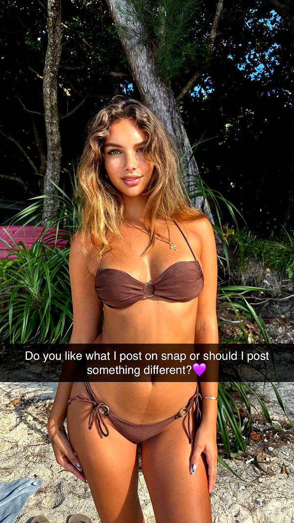 joell_perry snapchat image archive image