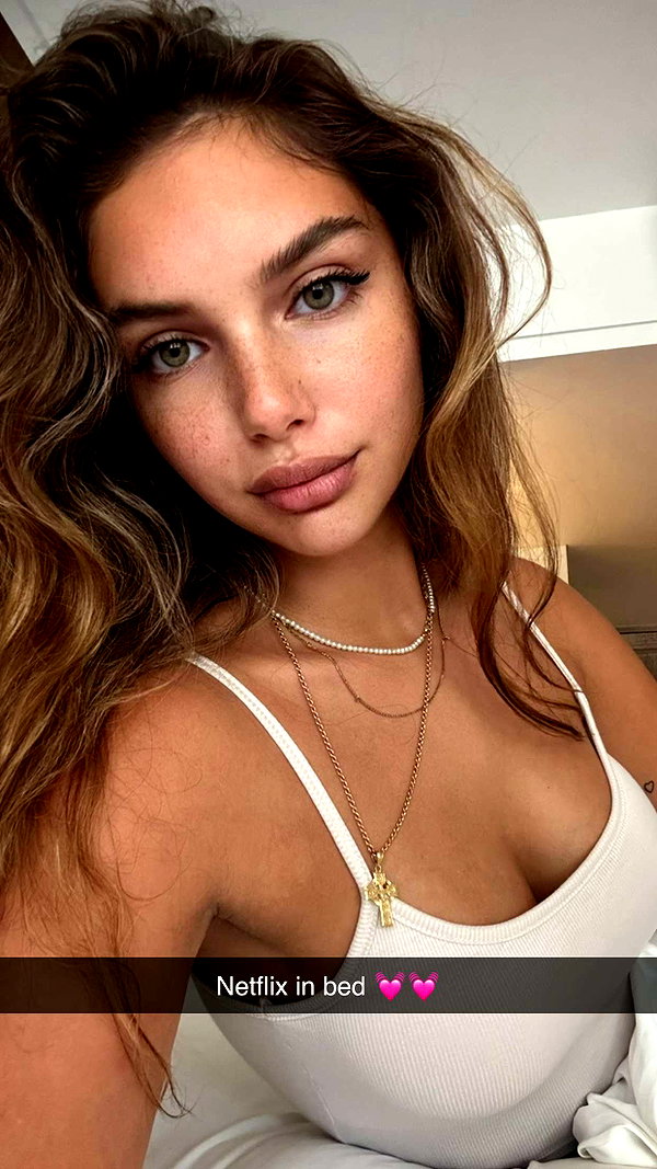 joell_perry snapchat image archive image