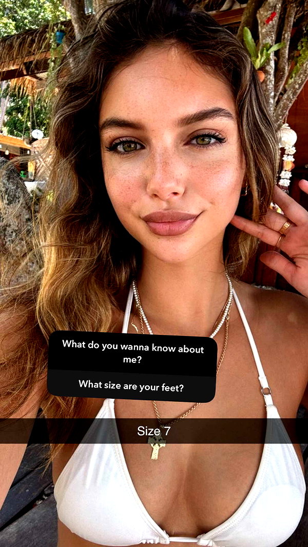 joell_perry snapchat image archive image