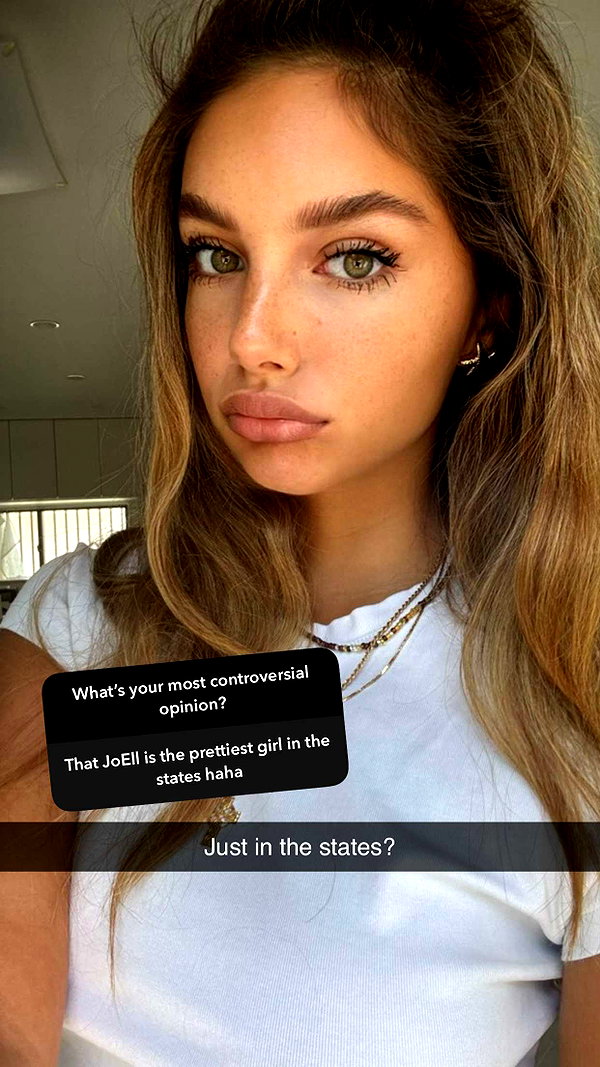 joell_perry snapchat image archive image