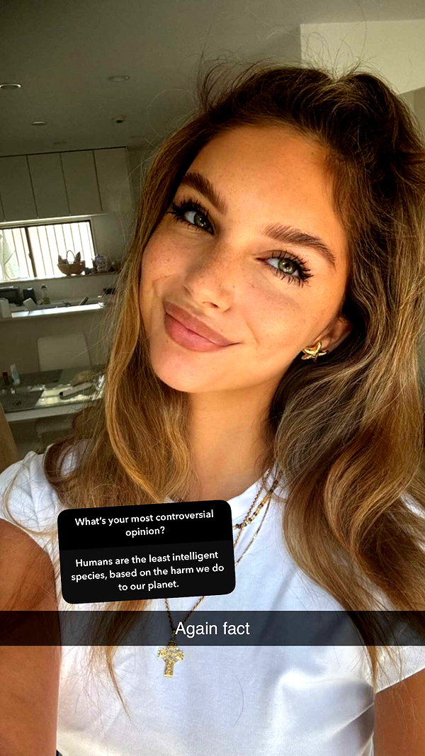 joell_perry snapchat image archive image