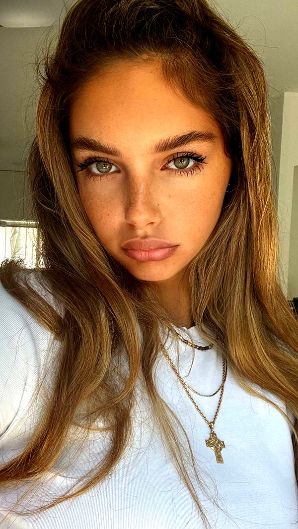 joell_perry snapchat image archive image