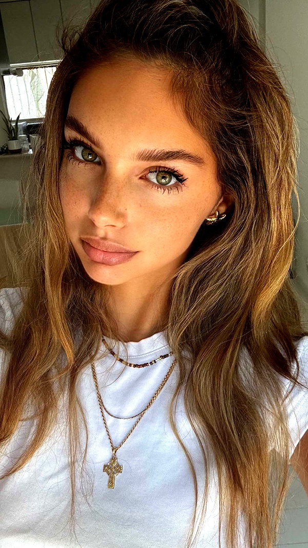 joell_perry snapchat image archive image