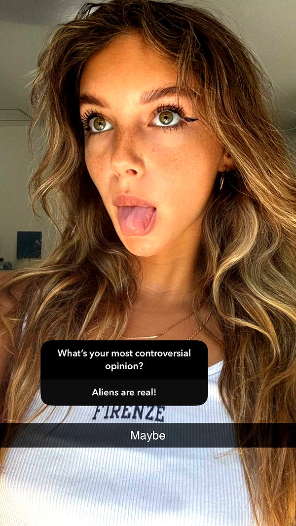 joell_perry snapchat image archive image