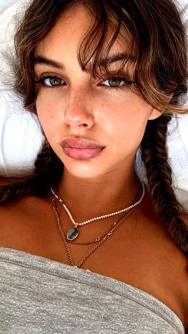 joell_perry image ~ Altpins