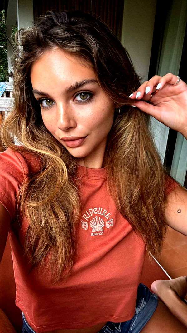 joell_perry image ~ Altpins