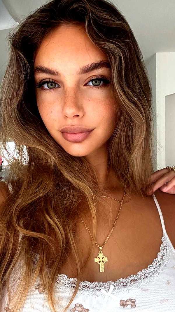 joell_perry image ~ Altpins