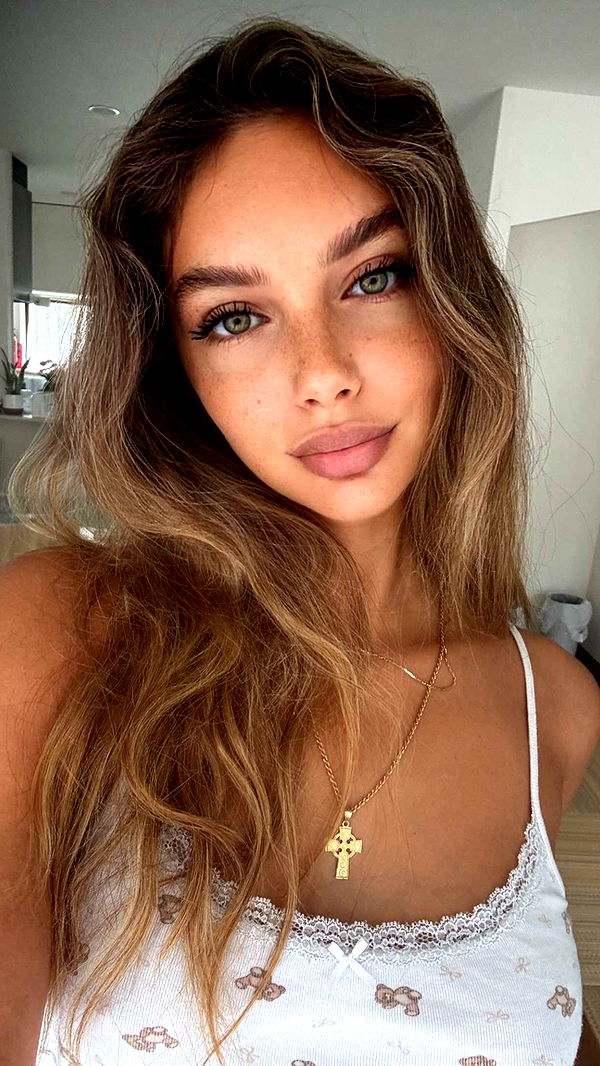 joell_perry image ~ Altpins