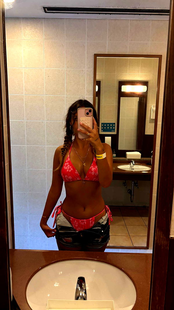 joell_perry image ~ Altpins