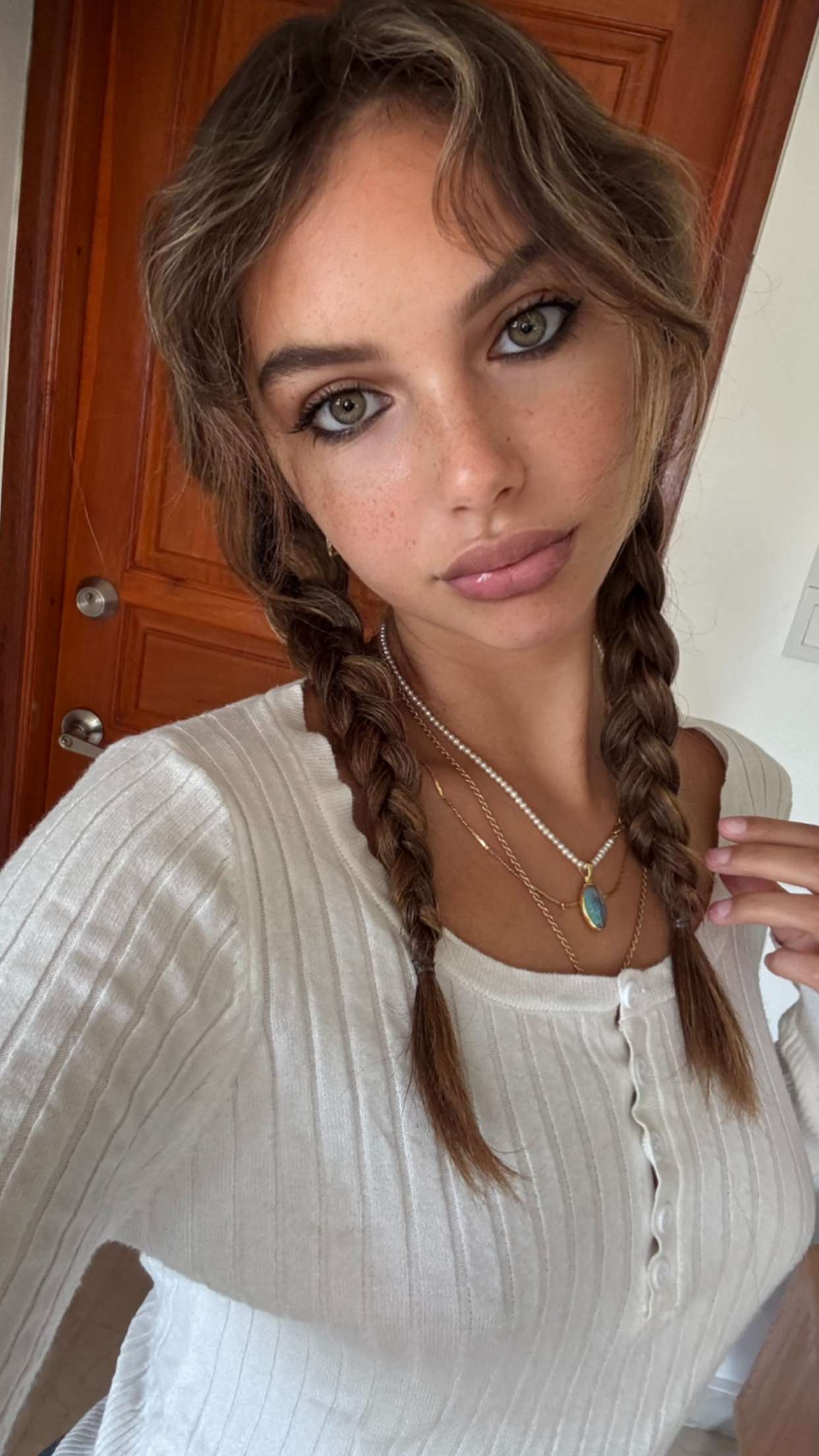 joell_perry snapchat image archive image