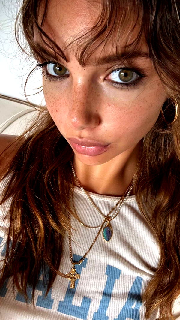 joell_perry image ~ Altpins