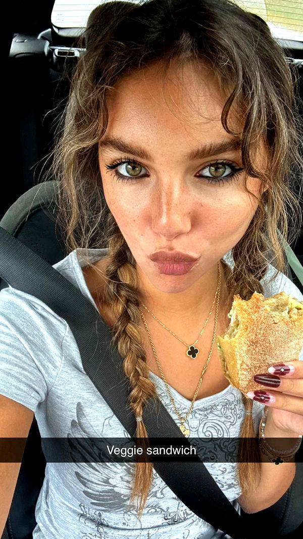 joell_perry image ~ Altpins