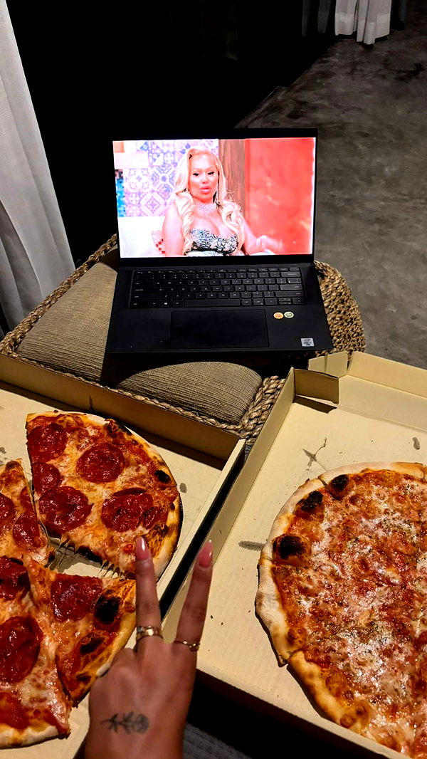 joell_perry image ~ Altpins