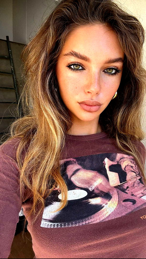 joell_perry image ~ Altpins