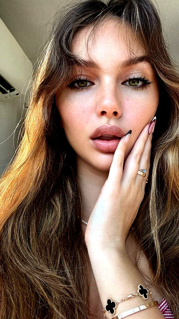 joell_perry image ~ Altpins