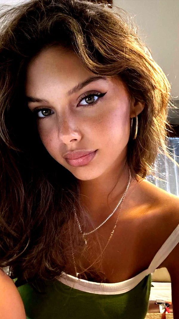 joell_perry image ~ Altpins