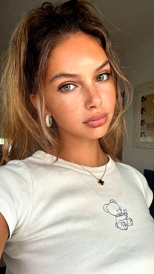 joell_perry image ~ Altpins