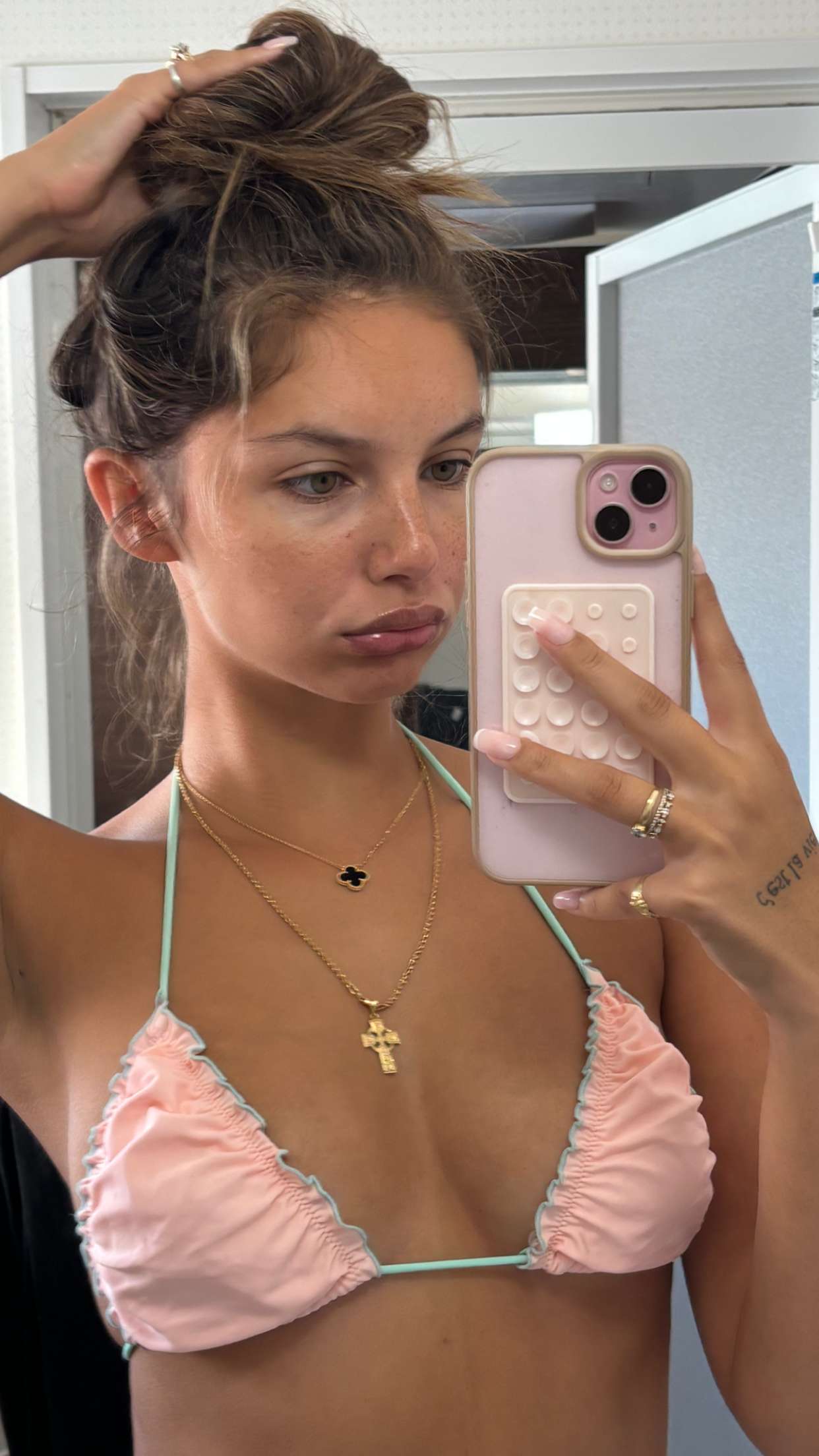 joell_perry snapchat image archive image