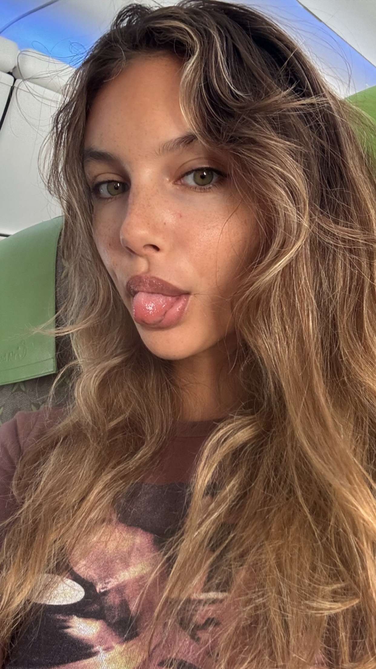 joell_perry snapchat image archive image