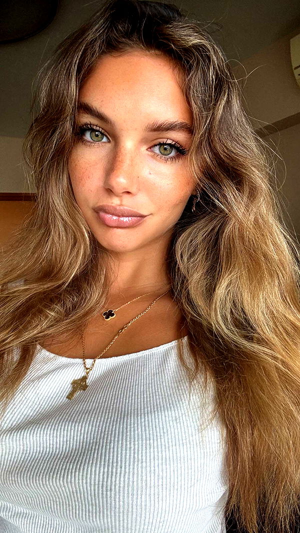 joell_perry image ~ Altpins