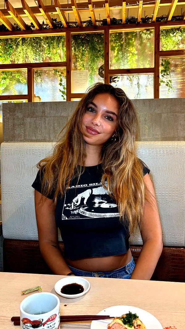 joell_perry image ~ Altpins