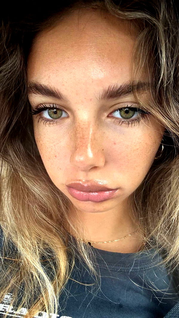 joell_perry image ~ Altpins